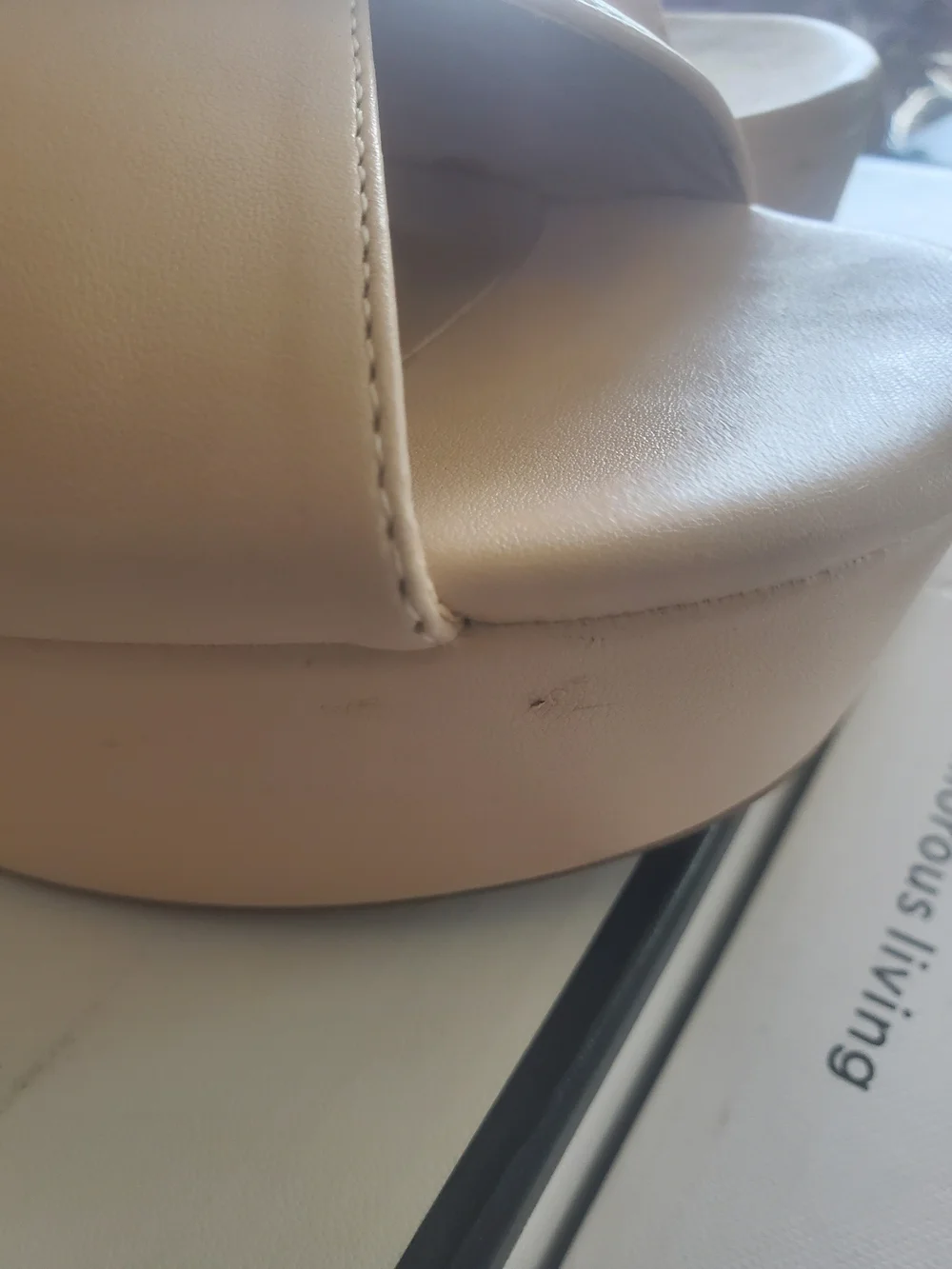 DV Tan Beige Platform Crossover Slide Heels Size 7.5